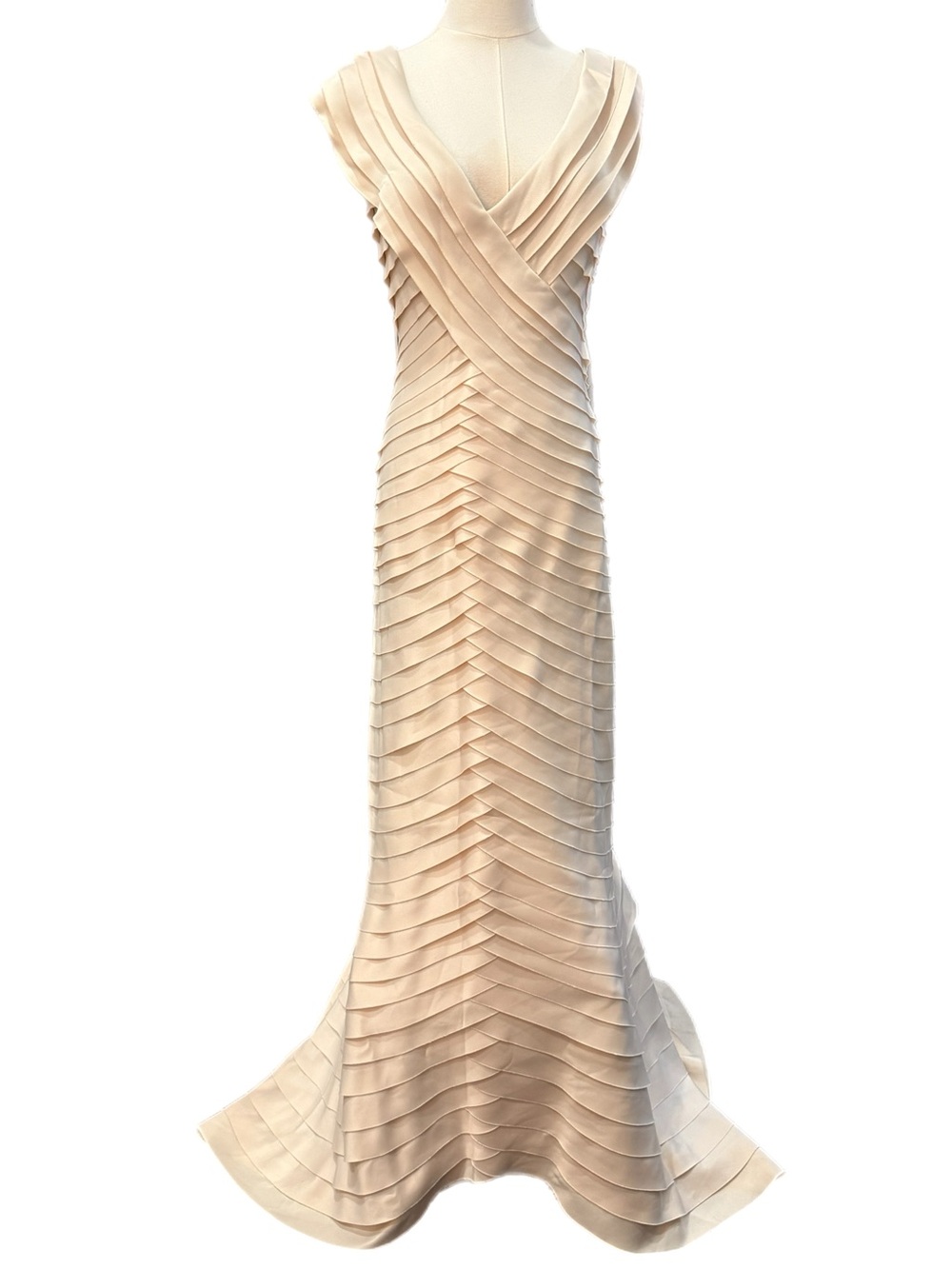 NWT Mid 2000’s $450 MSRP Tadashi Shoji Champagne Colored Wedding Dress Size 10